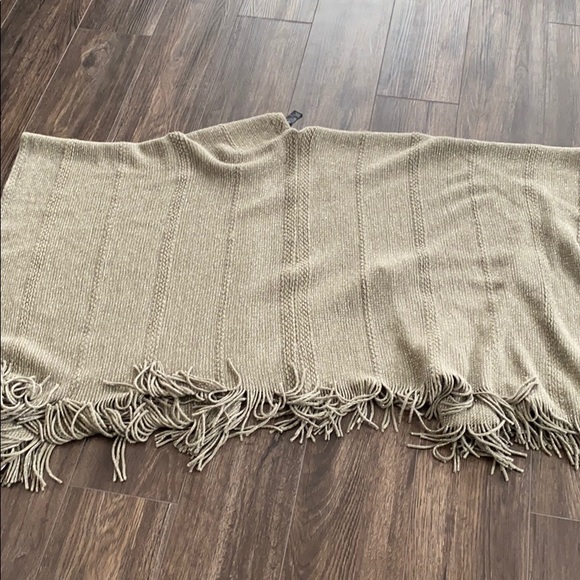 White House Black Market Poncho/Cardigan Sweater - Picture 3 of 3